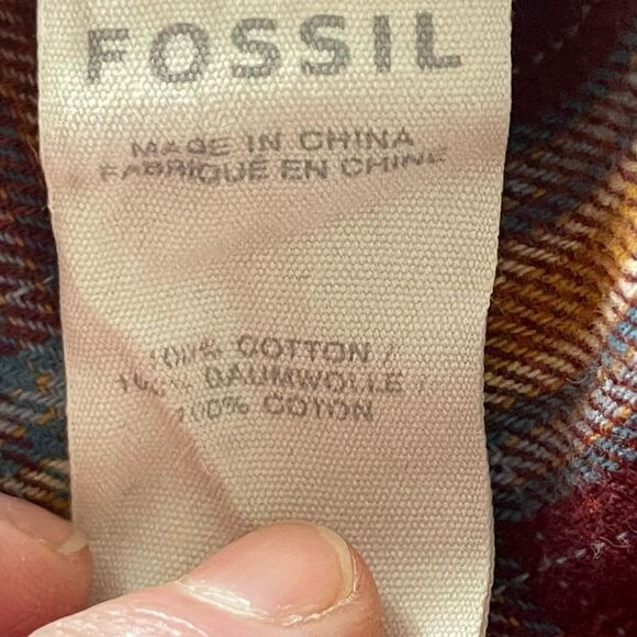 Fossil Men's Burgundy Plaid Button Down Shirt - Picture 6 of 6